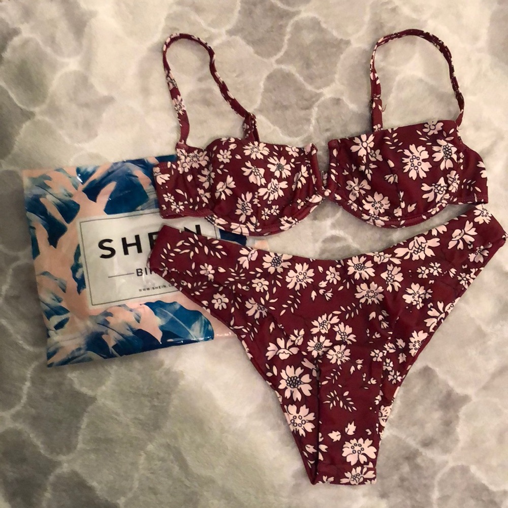 Shein Bikini Maroon and Cream Floral Print Medium
